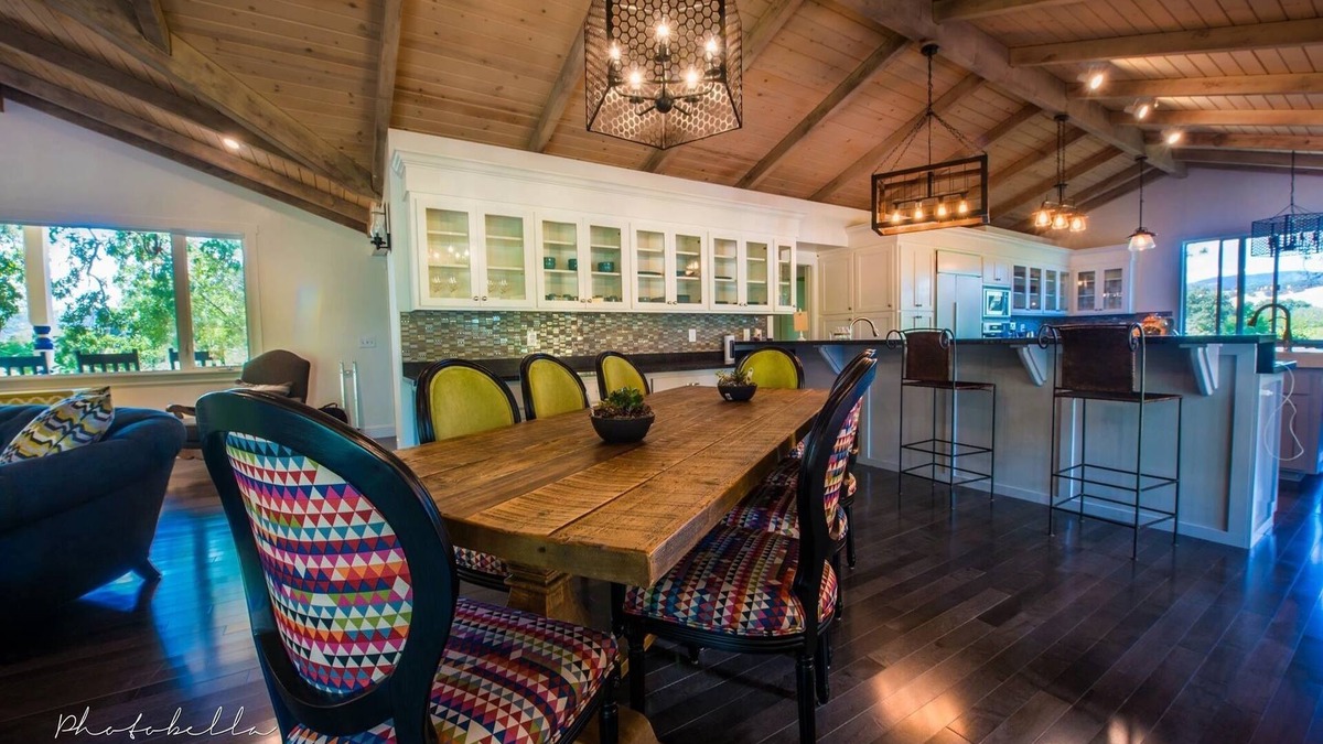 Fairfield House | Chateau in the Vineyard