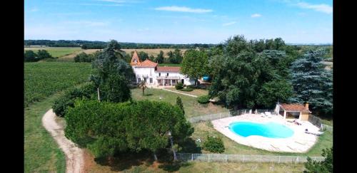 Villematier Bed & Breakfast | CHATEAU LA LOGE
