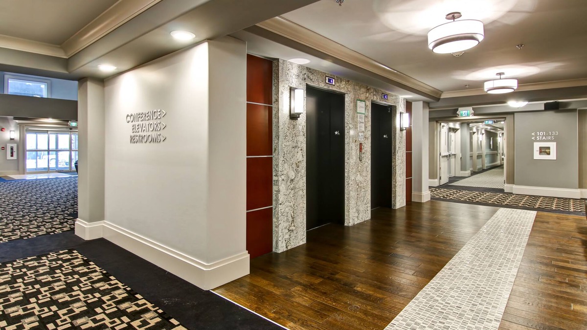 Yellowknife Hotel | Chateau Nova Yellowknife