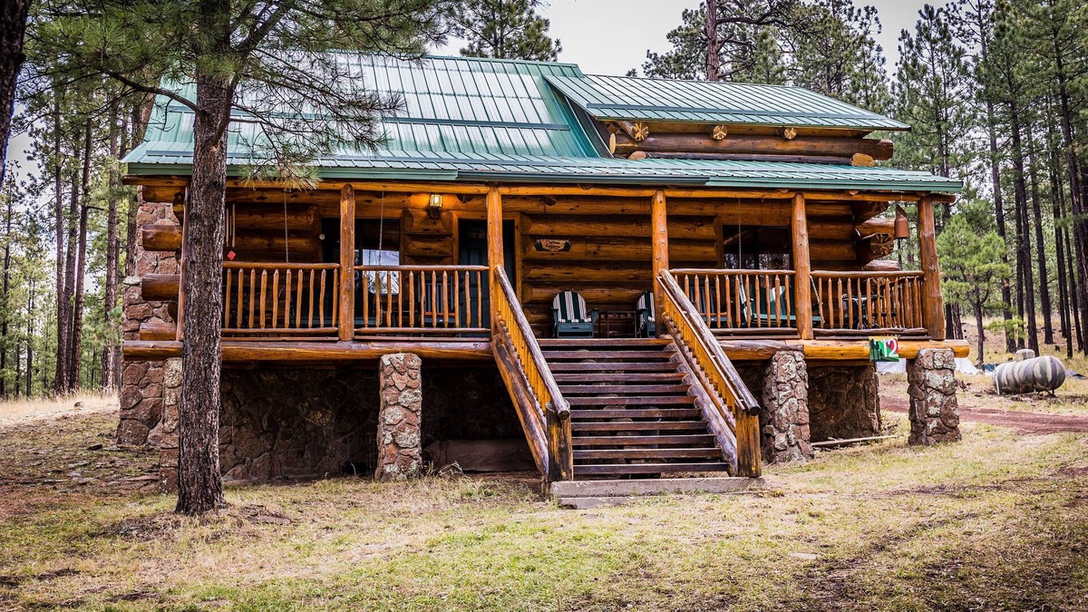 Greer Cabin | Chateau Relaxeau Cozy Log Cabin in the Woods