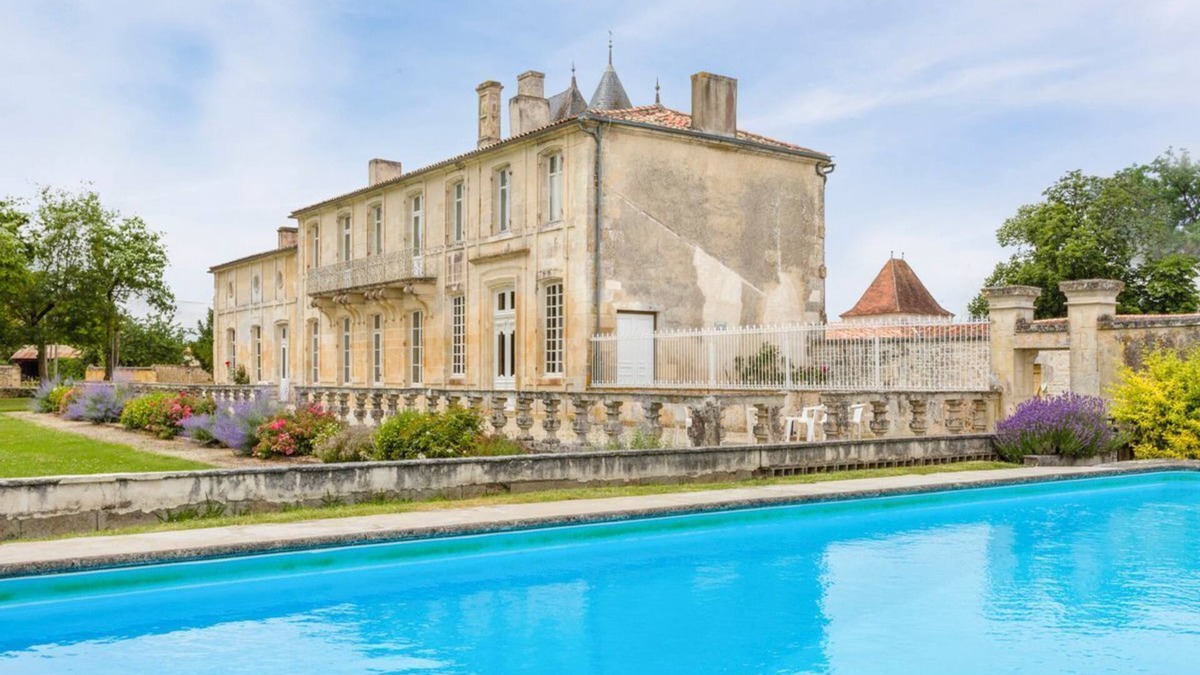 Belluire Other | Chateau Serbise Estate