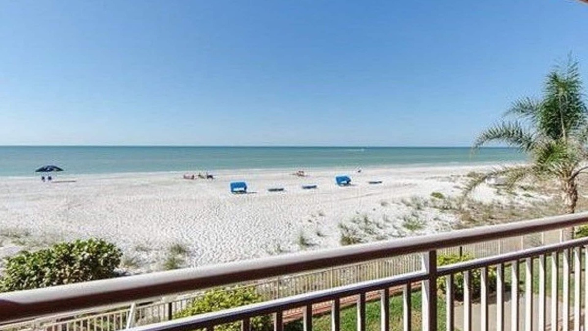 Indian Shores Condo | Chateaux Beachfront Condo.Only Steps To The Water!