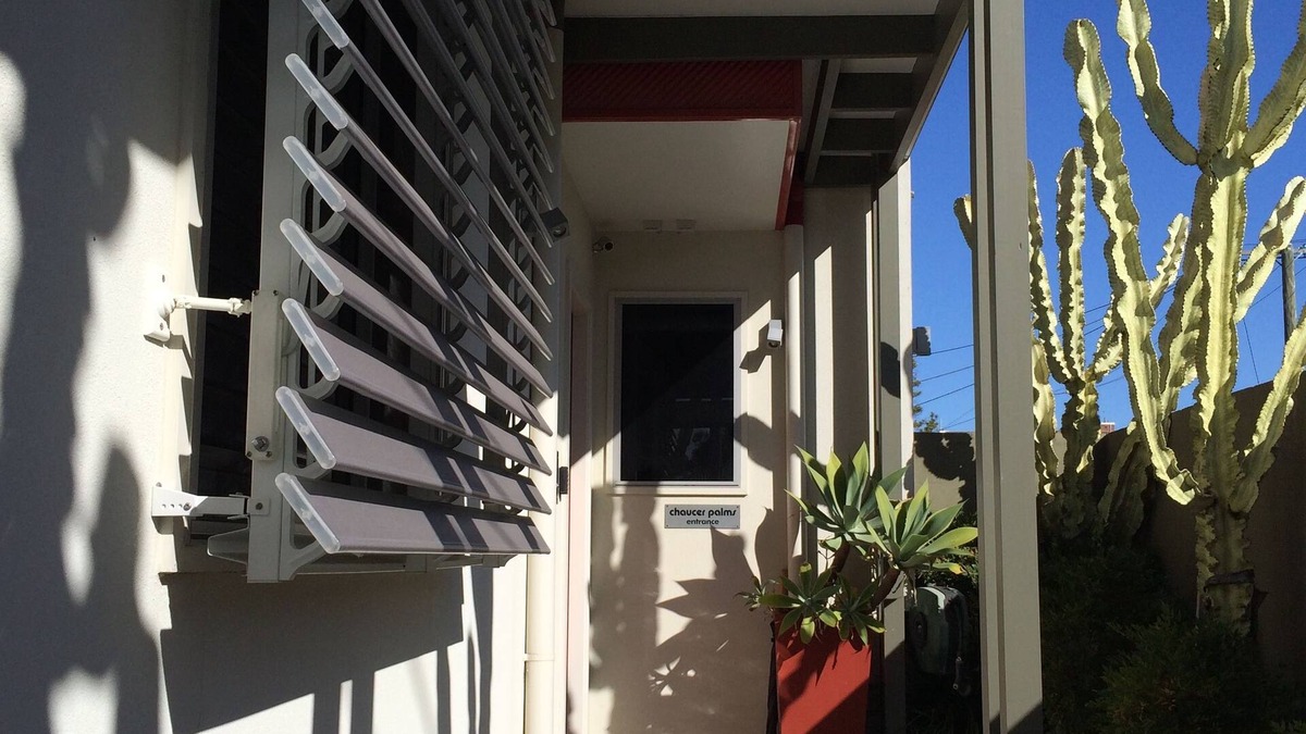 Hamilton Bed & Breakfast | Chaucer Palms Boutique Bed & Breakfast