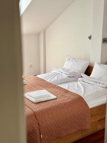 Sanok Apartment | CHAUKA aprtamenty w centum z widokiem