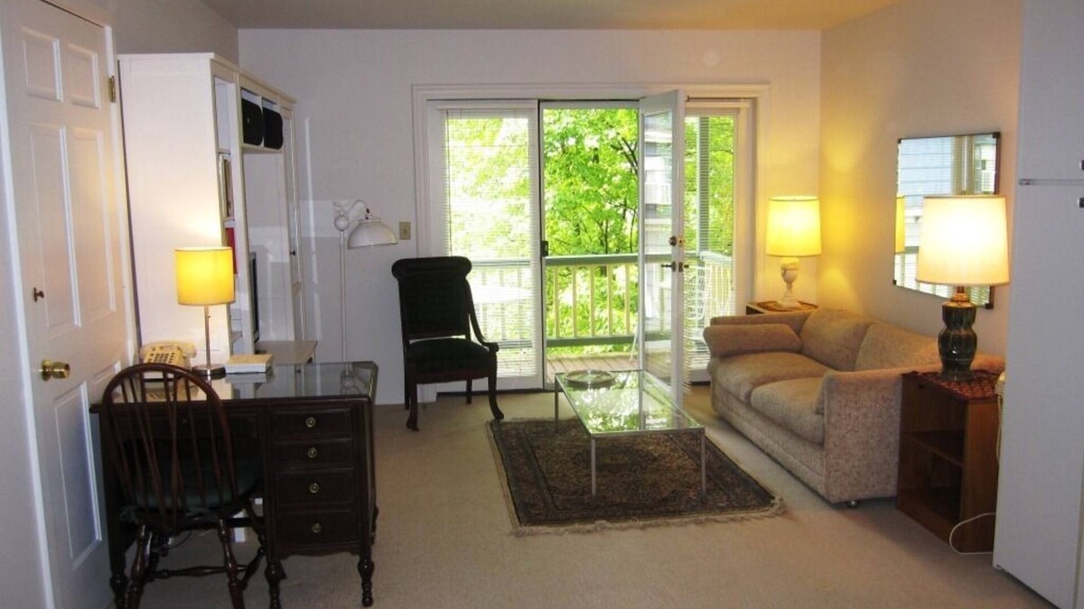 Chautauqua Apartment | Chautauqua Institution Studio with Balcony