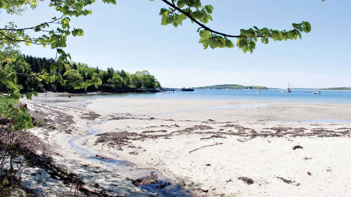 Chebeague Island Hotel | Chebeague Island Inn