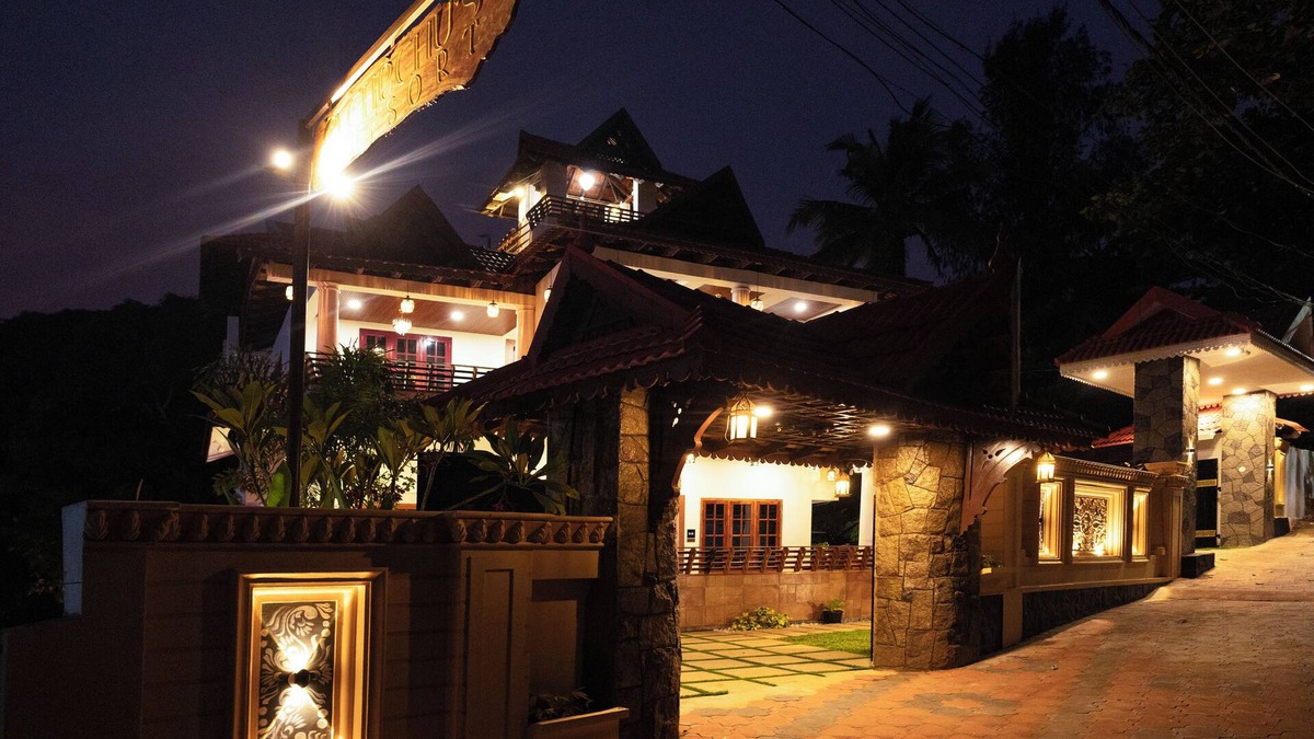 Varkala Resort | Chechus Beach Walk