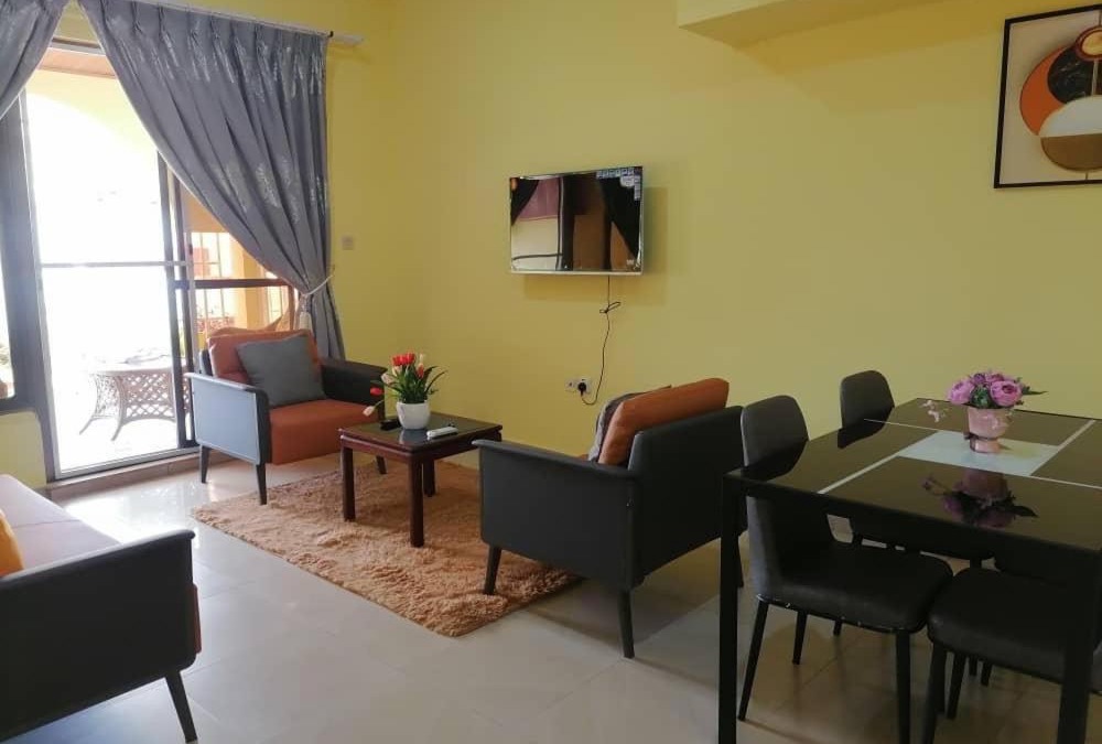 Kumasi Apartment | Cheerful 2-bedroom Apartment with free parking