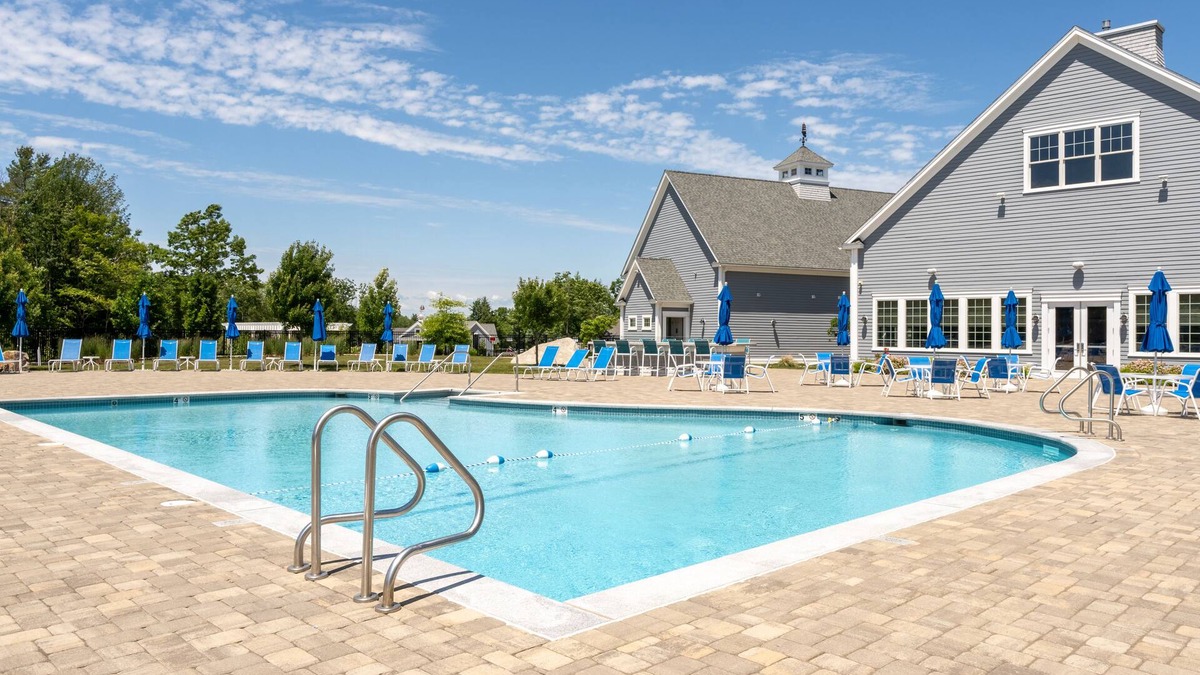 Arundel House | Cheerful 2 Bedroom Vacation Home with Pool!