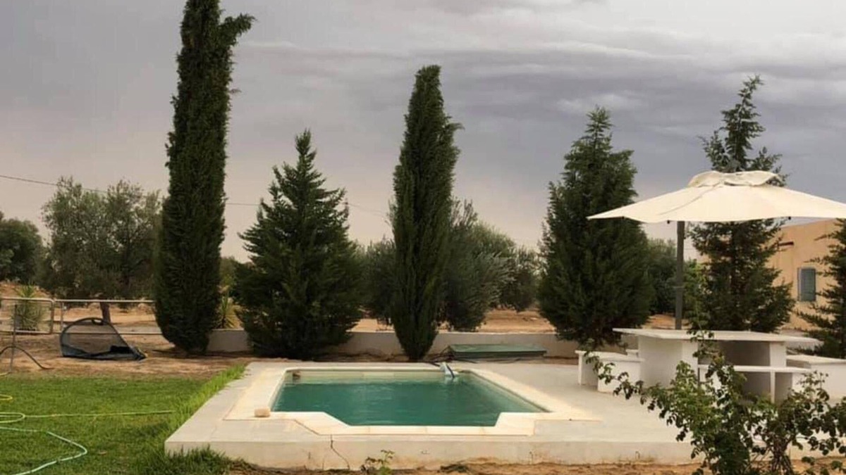 Nasrallah Villa | Cheerful 2-bedroom Villa With Pool