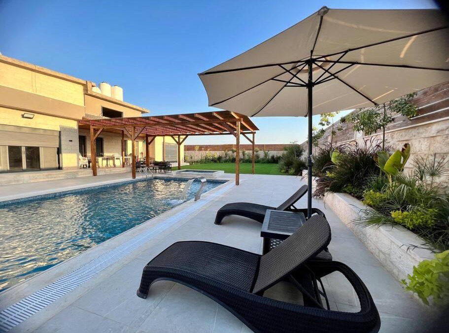 Jericho Villa | Cheerful 2-bedroom villa with pool - Sham Villa