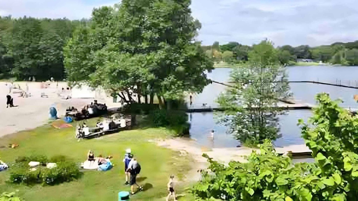 Furesø Municipality Villa | Cheerful 3-bedroom home, close to lakes