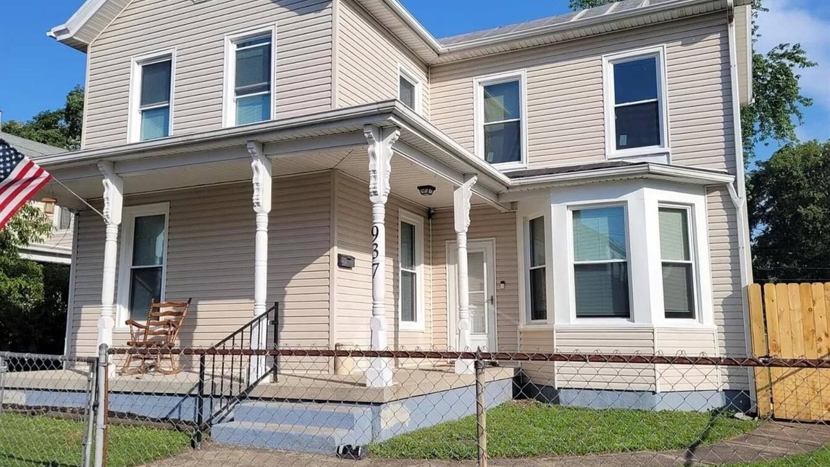 Lindenwald House | Cheerful 3-bedroom house Sleep 11