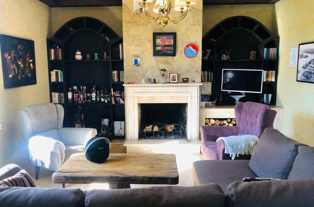 Ohanavan Villa | Cheerful 3-bedroom villa with pool