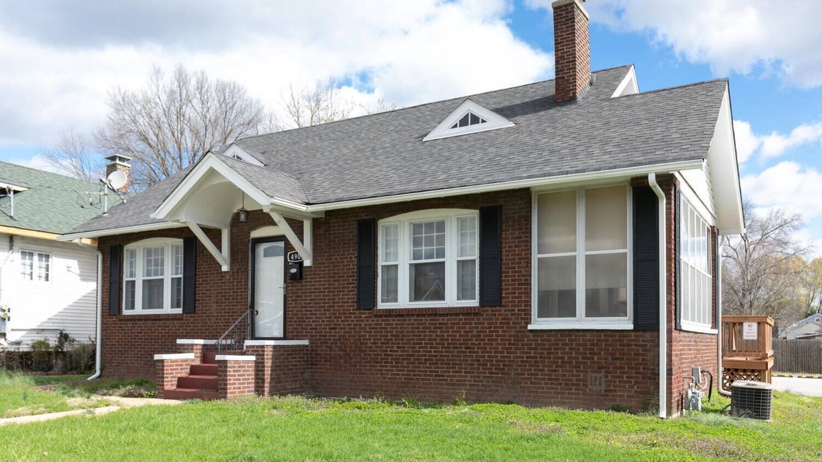 Belleville House | Cheerful 4 Bedroom House