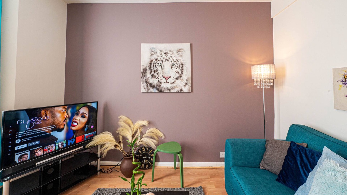 Plumstead House | ★Cheerful 4 bedrooms home★ 8 mn to train station