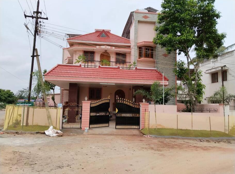 Coimbatore Villa | Cheerful 5- bedroom villa in Thudiyalur