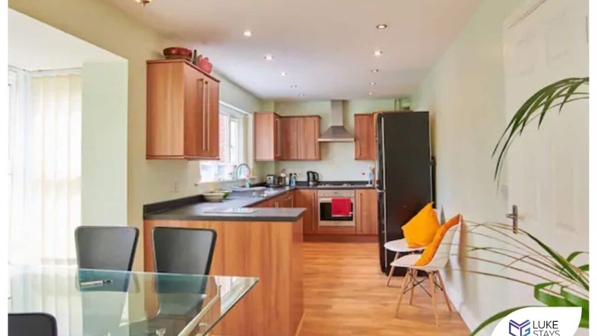 Cornforth House | ◑ Cheerful 5 Bedrooms House◑ Yard◑ Wifi◑ Durham◑