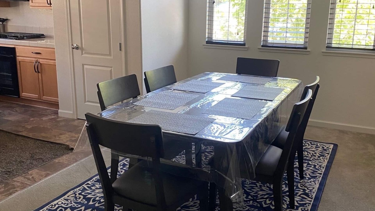 Morgan Hill House | Cheerful and bright 4 bedroom 3.5 bath townhouse