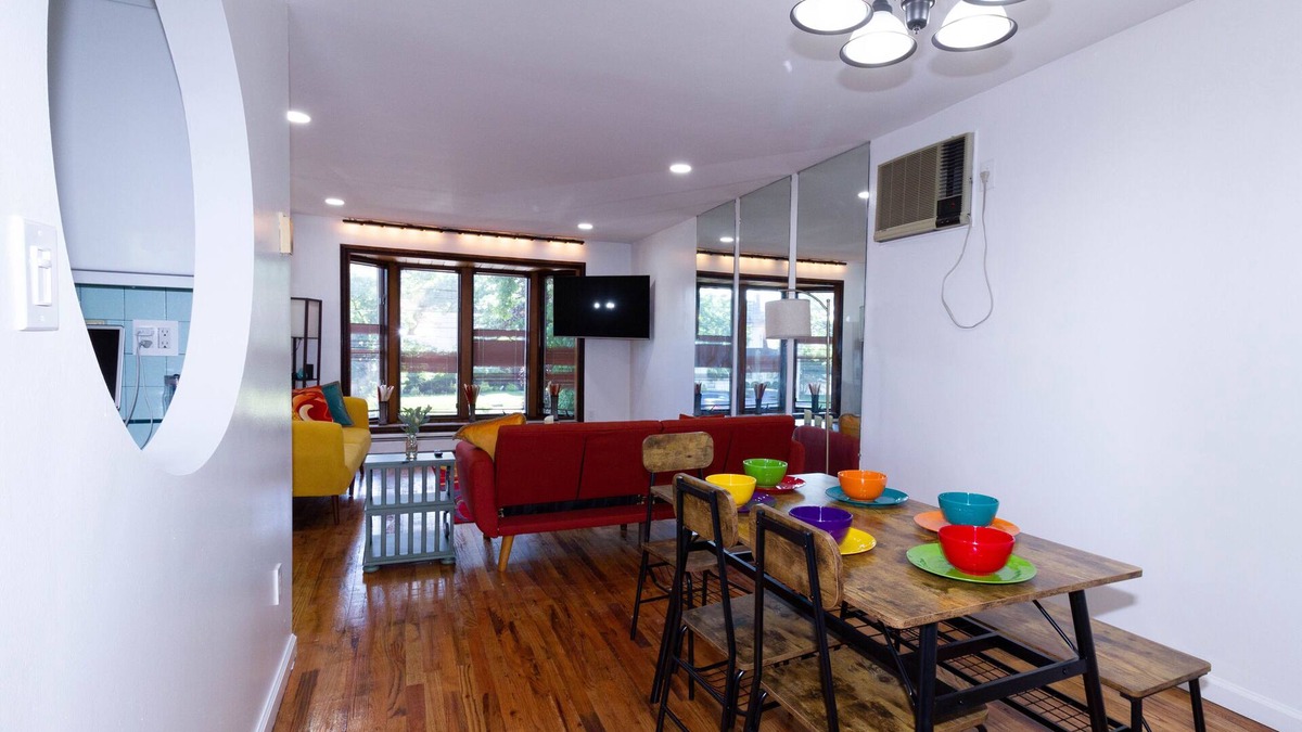 Baldwin House | Cheerful & Beautiful 3-Bedroom Ranch