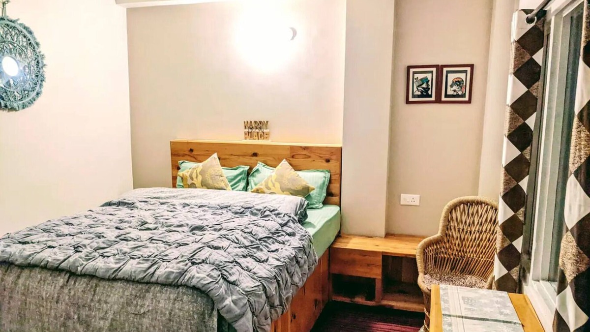 Kumharsain Bed & Breakfast | Cheerful rooms | Dyar Koul | Kotgarh 1