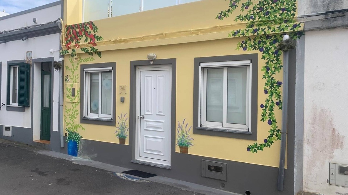 Horta House | Cheerful Studio House Casa Amarela 3030/AL