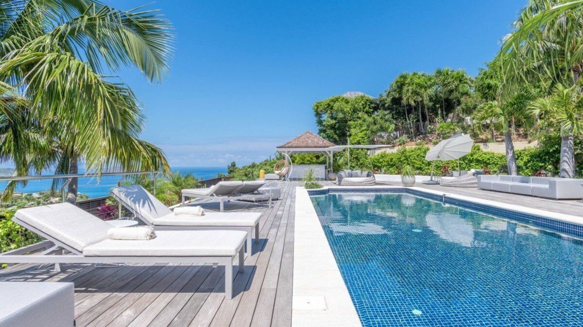 Camaruche Condo | Chef included by Fantasia Villas: Villa White Sun