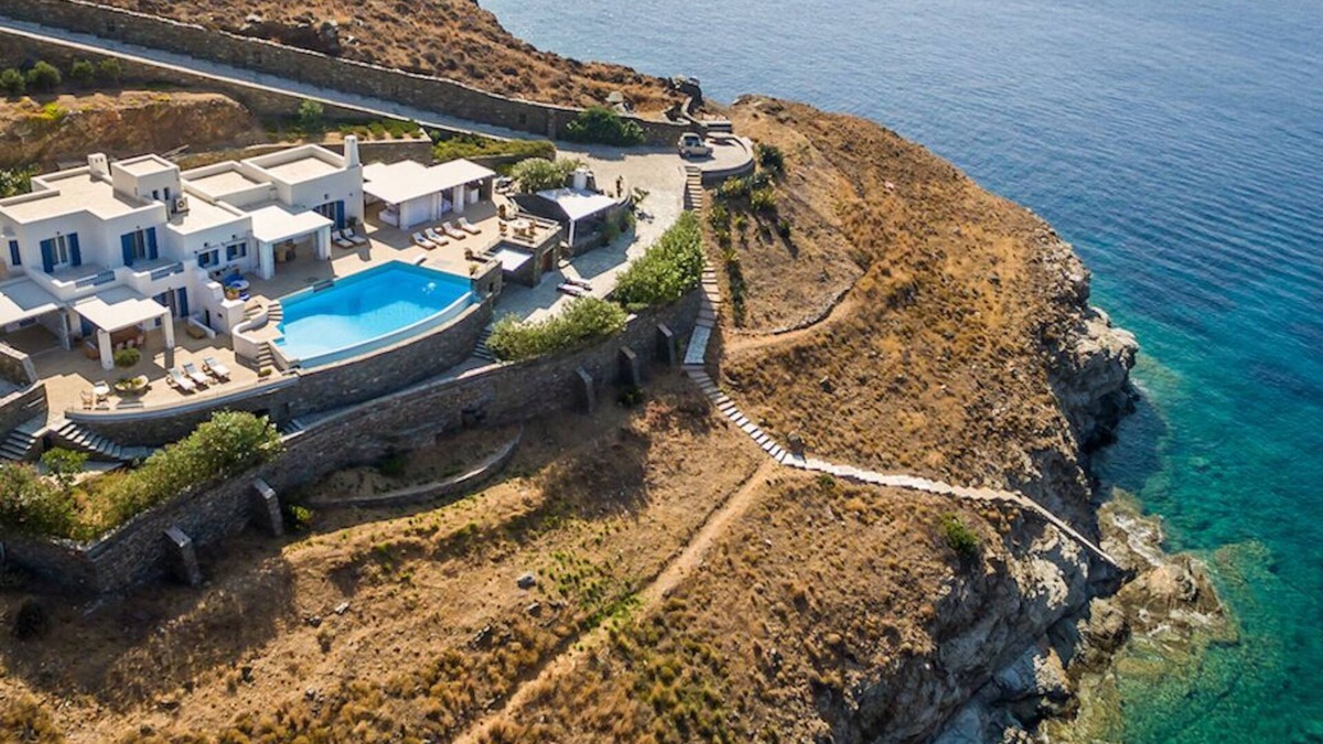 Syros Villa | Chef included by Fantasia Villas: Villa BluEros