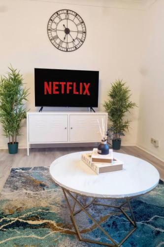 Chelmsford Apartment | Chelmsford Getaway Business and Leisure