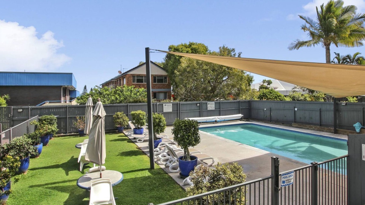 Kings Beach Apartment | Cheltenham Apartments Unit 7, 40 King St