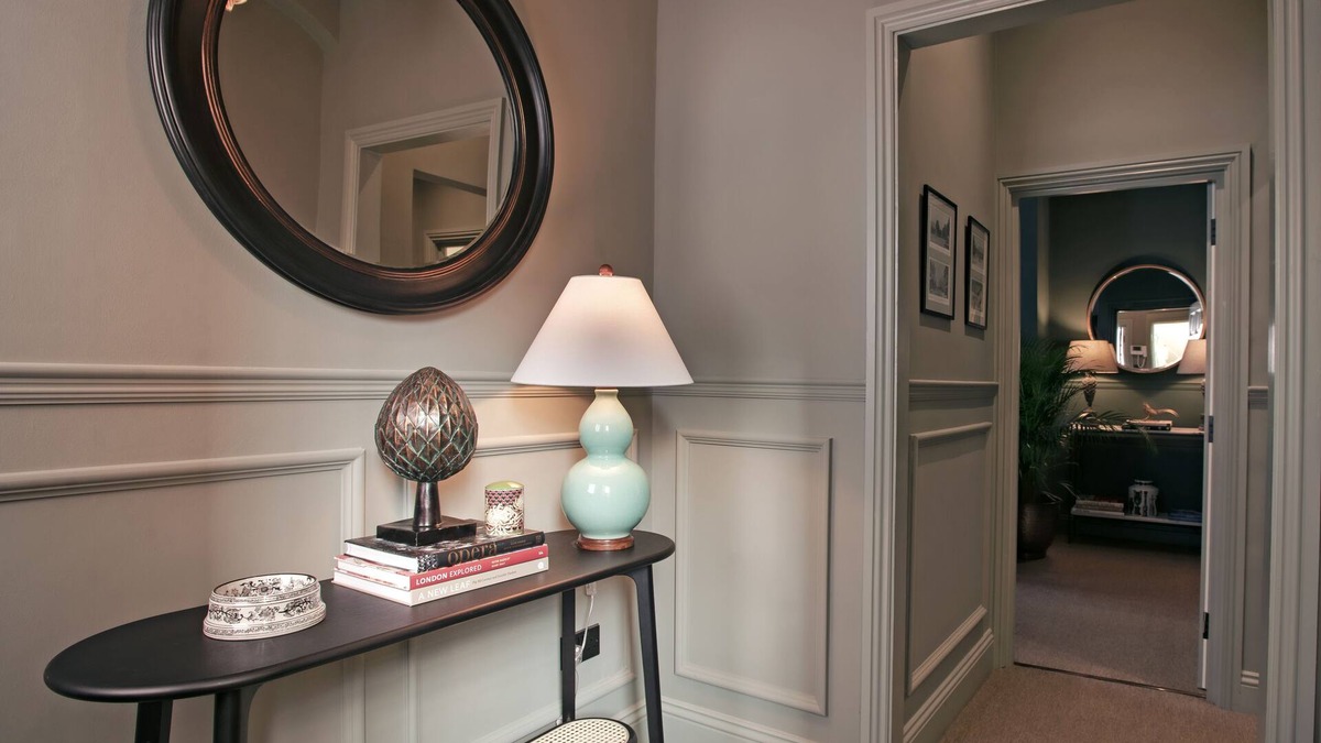 Cheltenham Apartment | Cheltenham centre. Two bedroom apartment, private parking, EV charging
