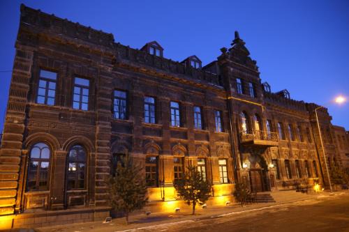 Kars Hotel | Cheltikov Hotel