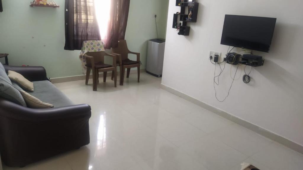 Thoraipakkam Bed & Breakfast | Chennai Home stay
