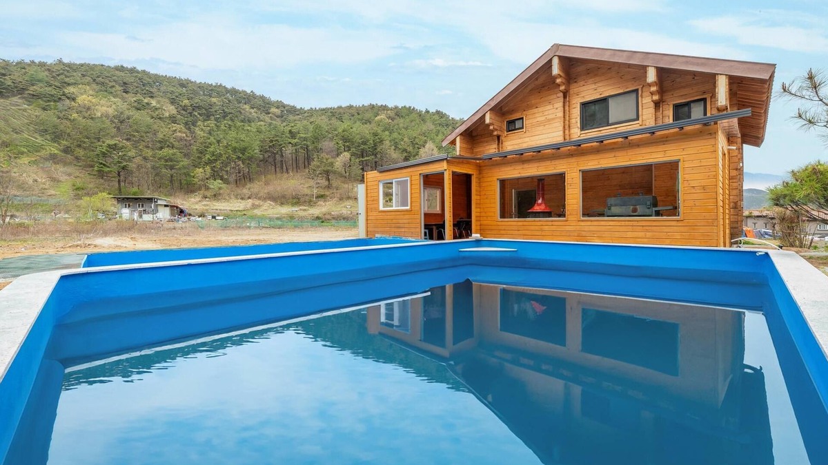 Cheongdo House | Cheongdo Ellago Poolvilla Pension