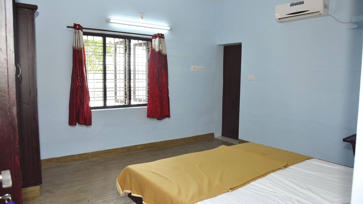 Kuzhuppilly House | Cherai Blue Lagoons Villa, Natural pool,Pond,Lake side, Outdoor sports area