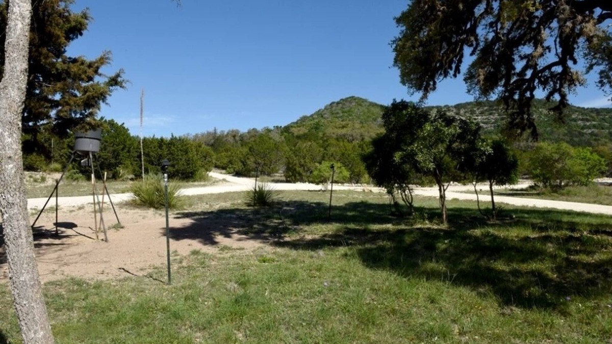 Uvalde County Cabin | Cherry Creek Cabin Secluded on a Private Rranch