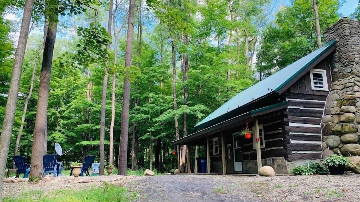 Cherry Creek Cabin | Cherry Grove - Rustic Log Cabin