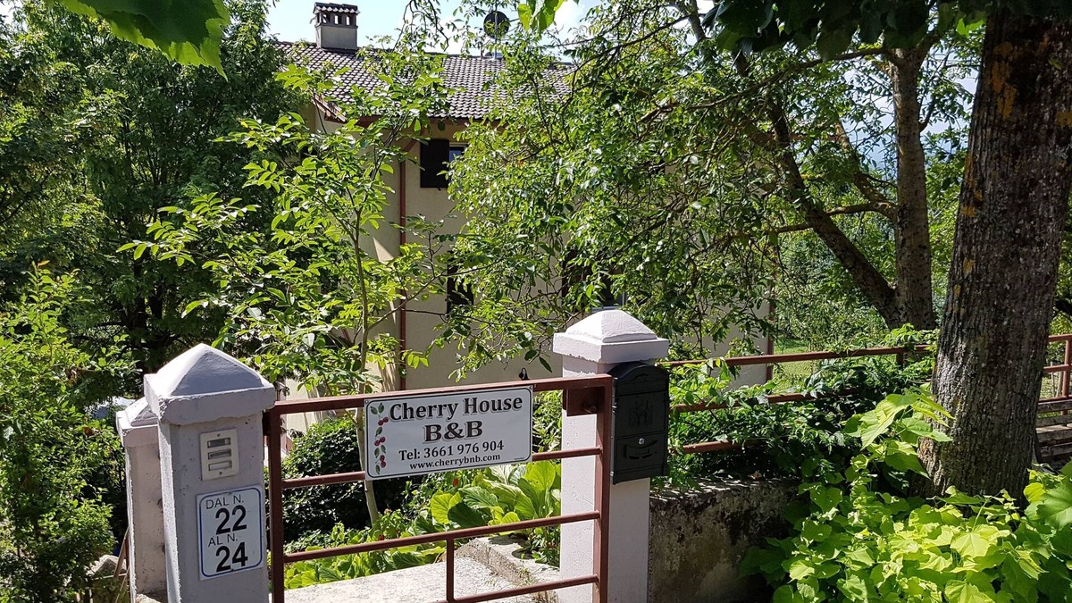Polinago Bed & Breakfast | Cherry House B&B