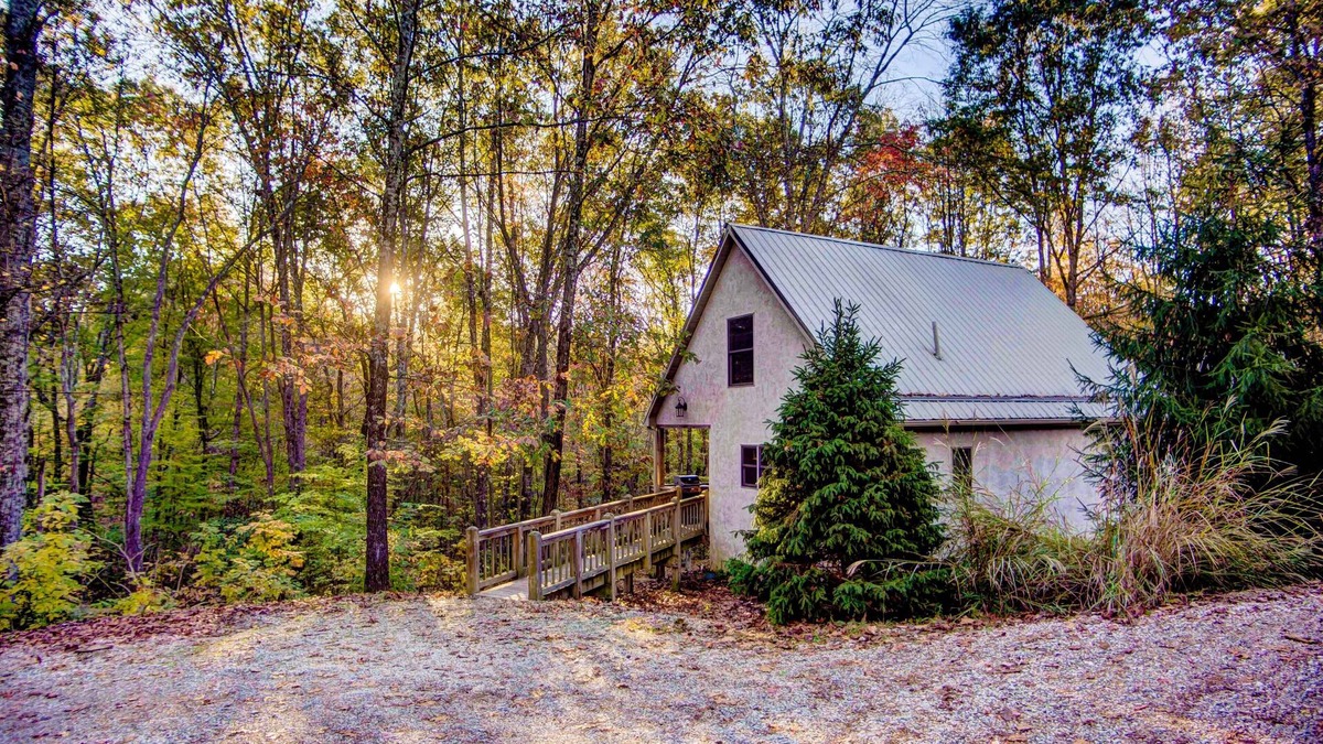 New Plymouth Cabin | Cherry Ridge Retreat