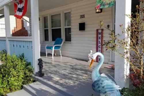 Cherry Street Villa | CHERRY STREET LUXURY- SHOPPING-DINING-BY DOWNTOWN AND HOSPITALs