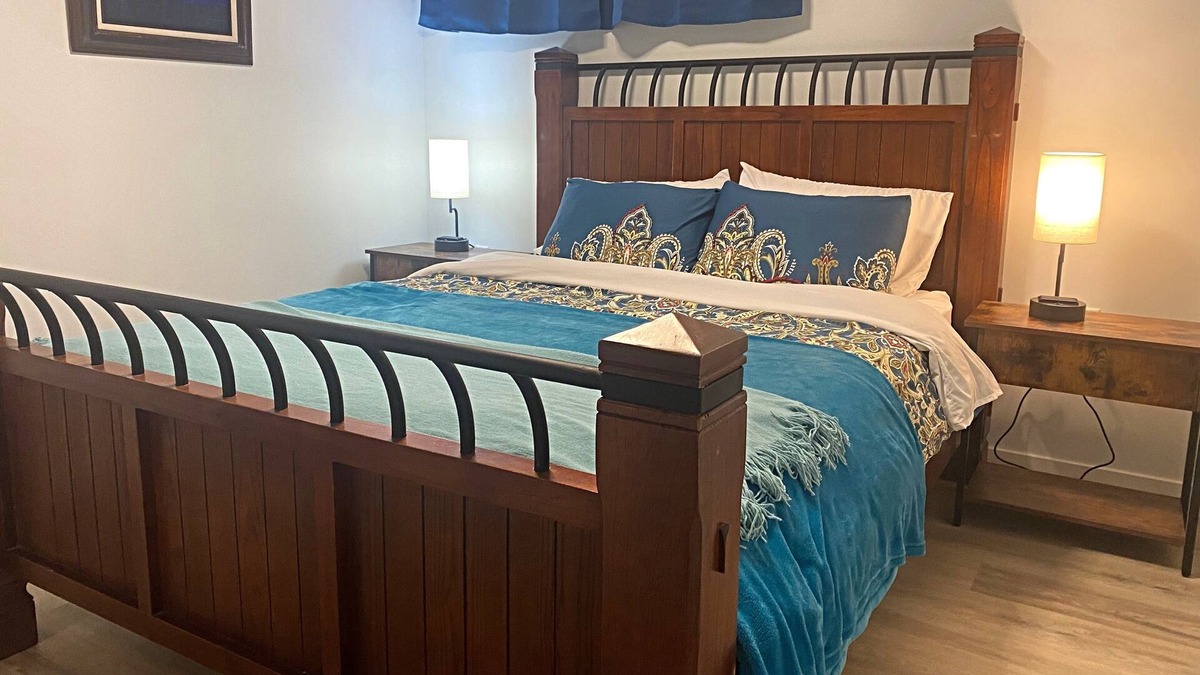 Cherryville Apartment | Cherryville BnB A Cozy One Bedroom Basement Suite Nestled in the Mountains.