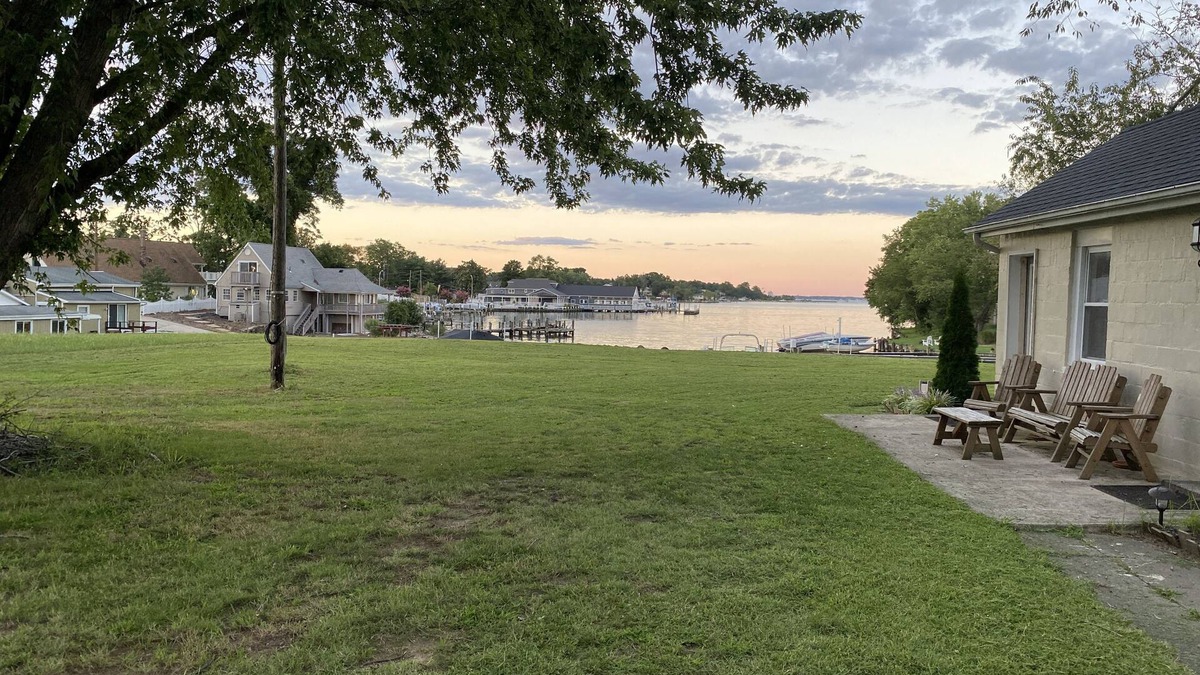 Pasadena Cottage | Chesapeake Cottages- 2 Quaint Waterfront Retreats