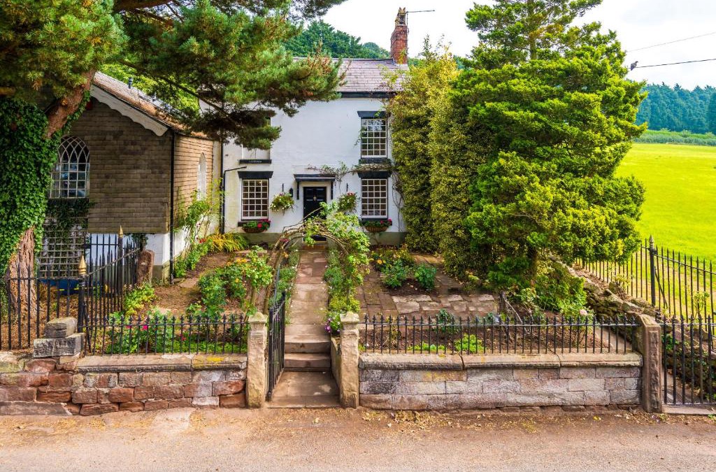Cheshire West and Chester House | Cheshire Countryside, Delamere Forest, Family Retreat Rose Cottage