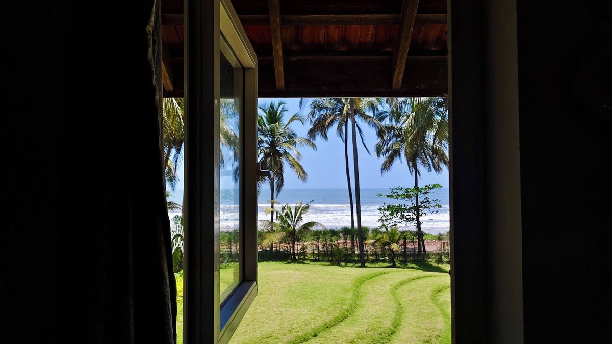 Mahe Villa | Cheshire Village - Beach Resort