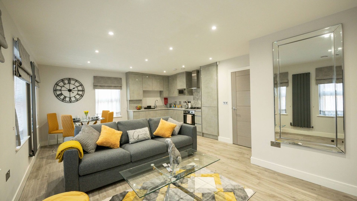 Reading Apartment | Chester House