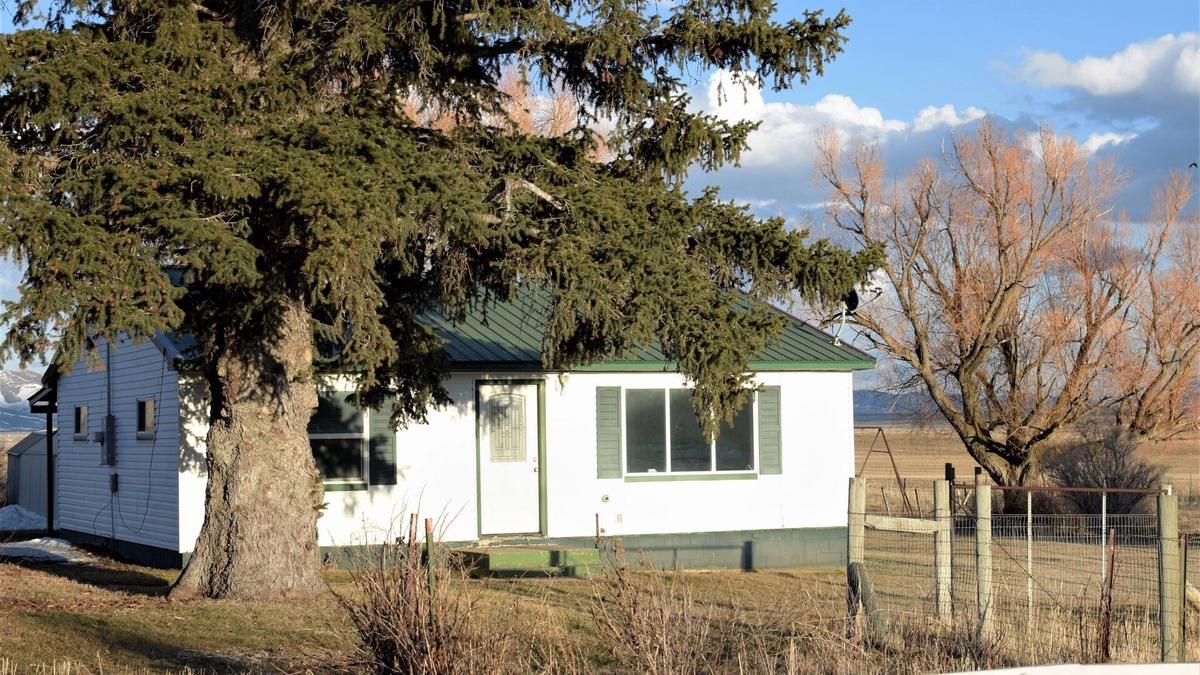 Caribou County Cottage | Chesterfield-Lava Hot Springs - Farm Cottage