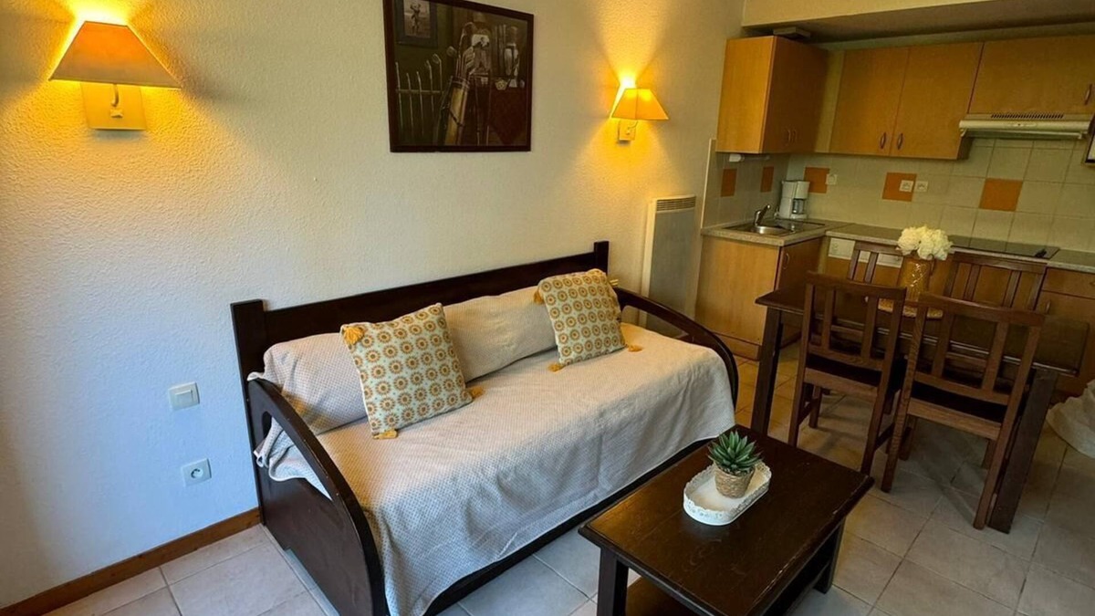 Levernois Apartment | Chez Adélaïde