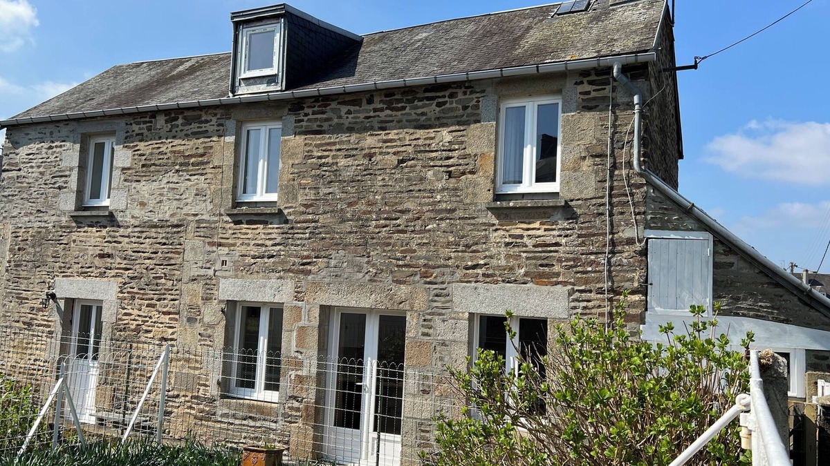 Sourdeval House | Chez Casa Holiday Rental