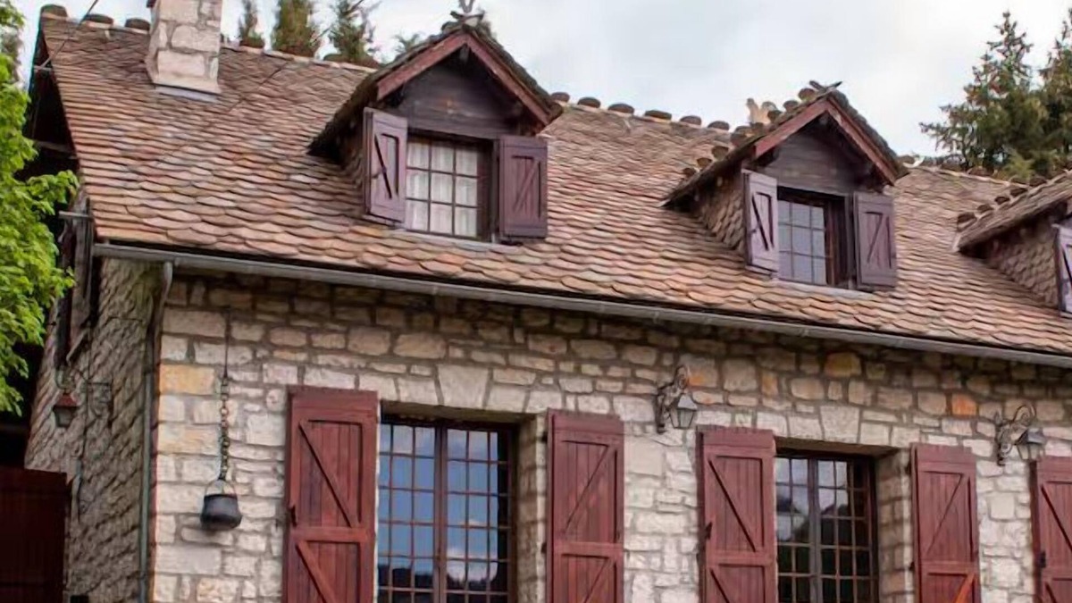Mende House | "Chez Colette" Peaceful - Outdoors - 10 travellers