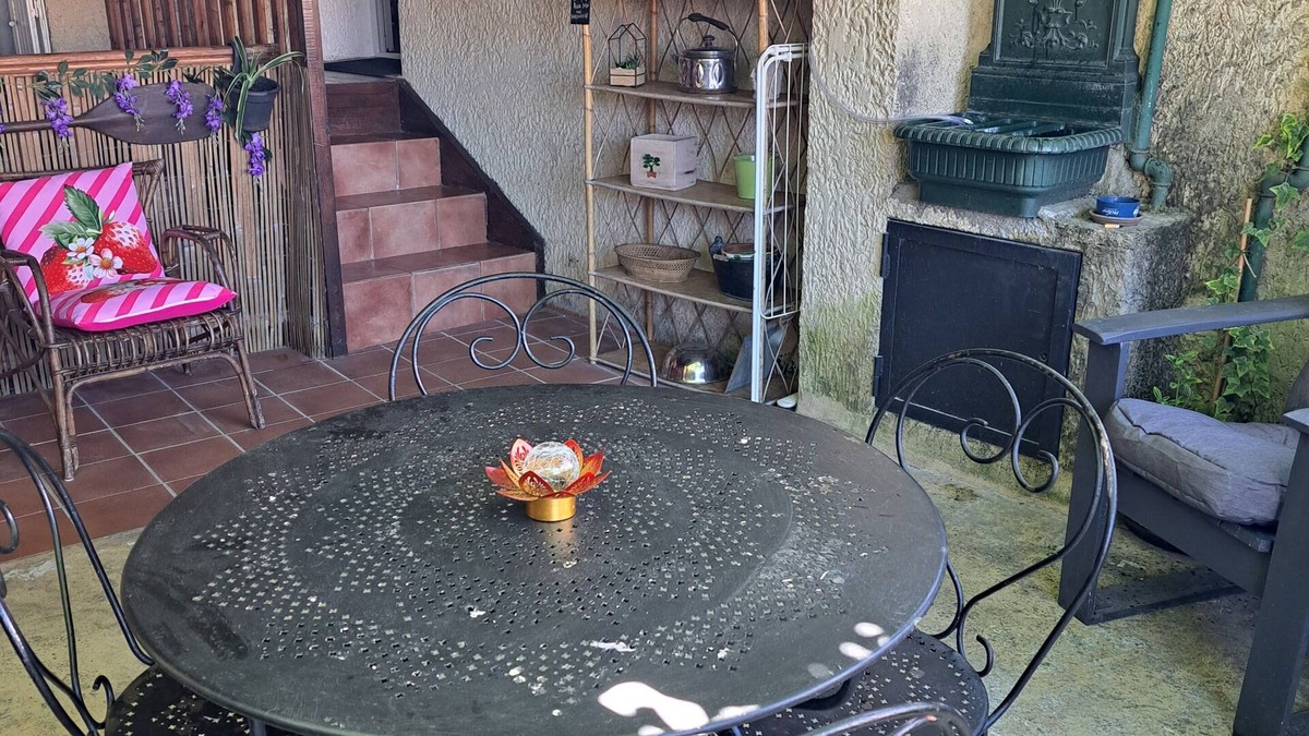 Saint-Martin-d'Ardeche Apartment | Chez Dado & Denis Saint Martin d'Ardèche 07700